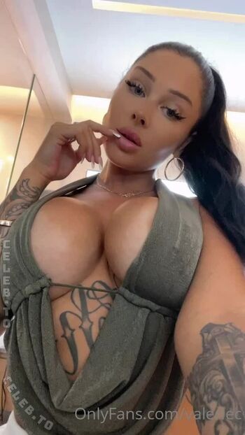 Valerie cossette leaked private photo uncensored HD quality