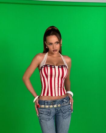 Valya karnaval page leaked private photo uncensored HD quality