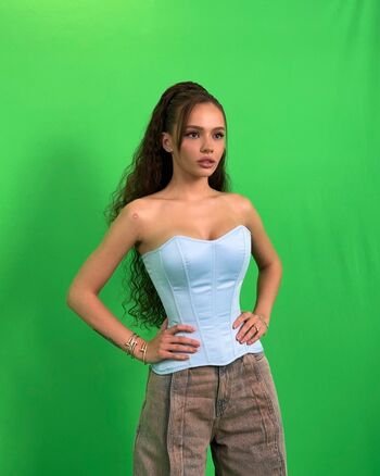Valya karnaval leaked private photo uncensored HD quality