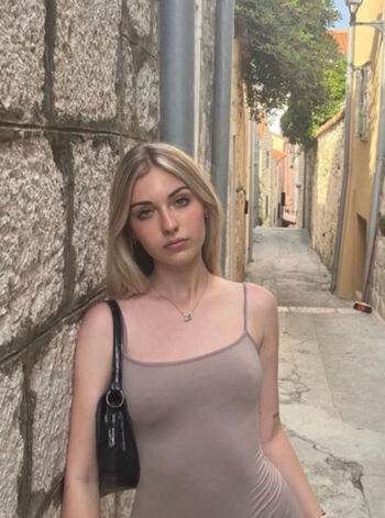 Vas megyei lnyok leaked private photo uncensored HD quality