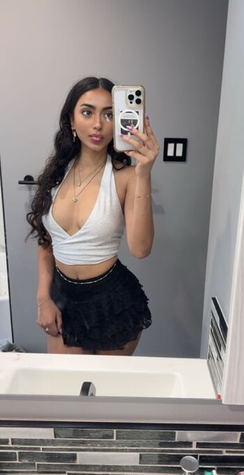 Veda viswanath leaked private photo uncensored HD quality