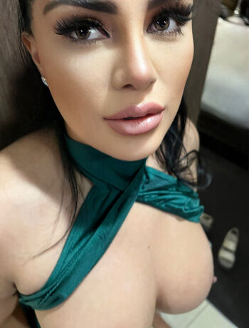 Vianey frias leaked private photo uncensored HD quality