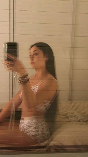 Vicdelaluna leaked private photo uncensored HD quality