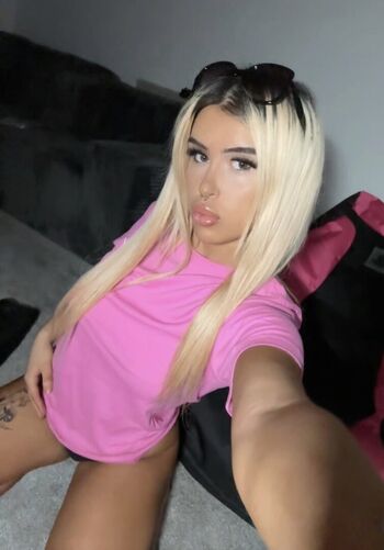 Vickiejokr leaked private photo uncensored HD quality