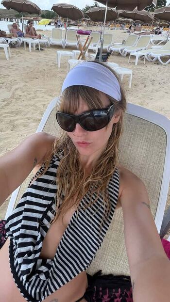 Victoria de angelis leaked private photo uncensored HD quality