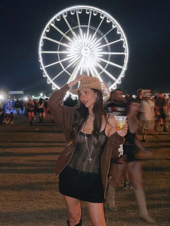 Victoria justice  page leaked private photo uncensored HD quality