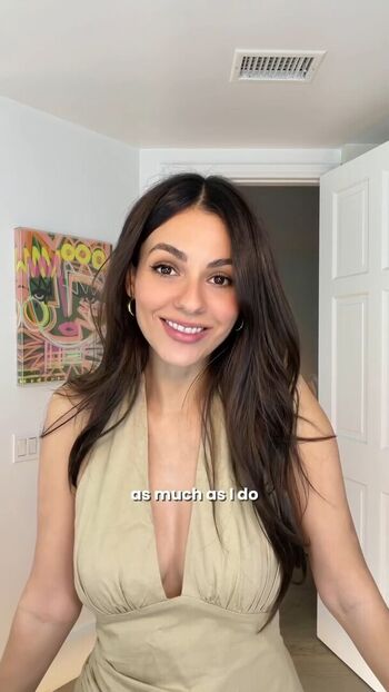 Victoria justice  page leaked private photo uncensored HD quality