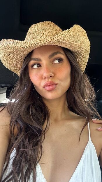 Victoria justice  page leaked private photo uncensored HD quality