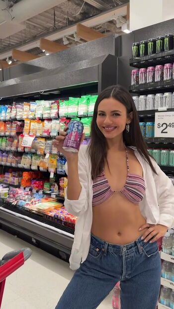 Victoria justice  page leaked private photo uncensored HD quality