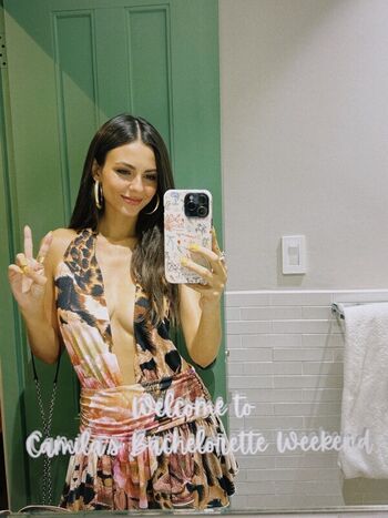 Victoria justice  page leaked private photo uncensored HD quality