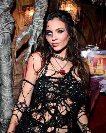Victoria justice  page leaked private photo uncensored HD quality