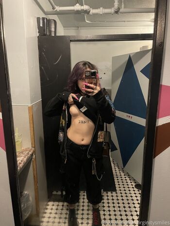 Virginitysmiles leaked private photo uncensored HD quality