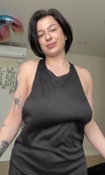 Vlad o chka  page leaked private photo uncensored HD quality