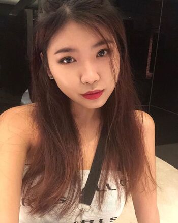 Wifelovesbbc leaked private photo uncensored HD quality