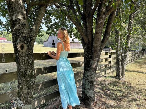 Willow hand  page leaked private photo uncensored HD quality