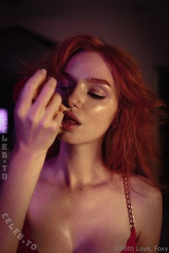 Withlovefoxy leaked private photo uncensored HD quality