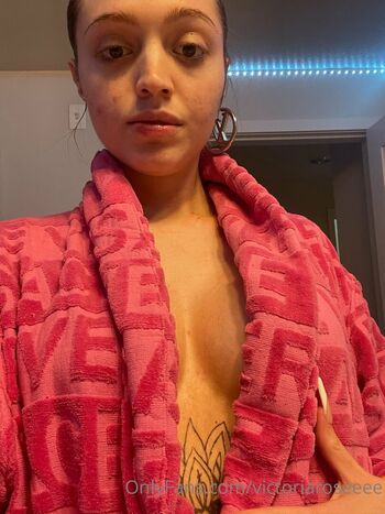 Woah vicky leaked private photo uncensored HD quality