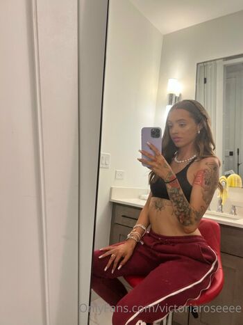Woah vicky leaked private photo uncensored HD quality