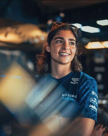 Women motorsports page leaked private photo uncensored HD quality