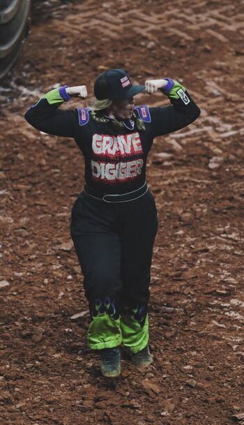 Women motorsports leaked private photo uncensored HD quality