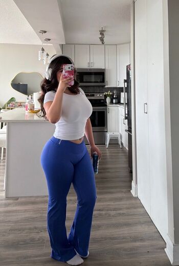 Worshipvaleria leaked private photo uncensored HD quality