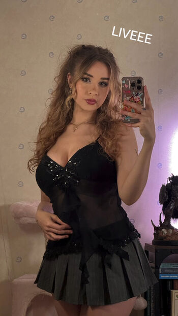 Yaboielina page leaked private photo uncensored HD quality