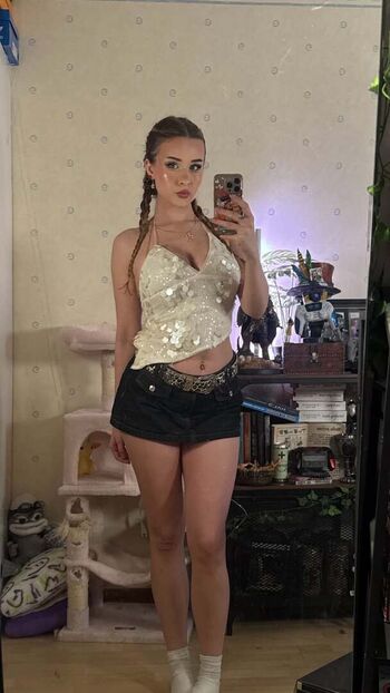 Yaboielina page leaked private photo uncensored HD quality