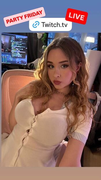 Yaboielina leaked private photo uncensored HD quality