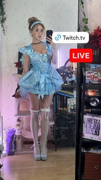 Yaboielina leaked private photo uncensored HD quality
