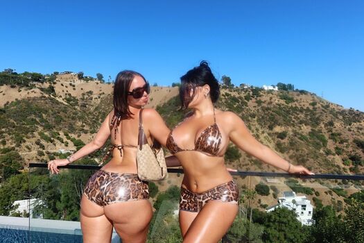 Yesjulz  page leaked private photo uncensored HD quality