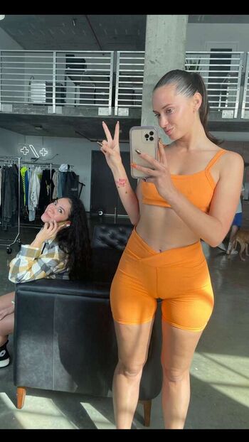 Yesjulz  page leaked private photo uncensored HD quality