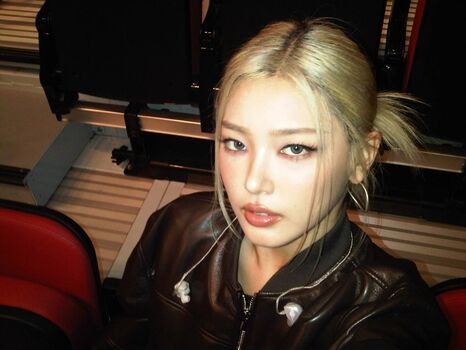 Yoonchae page leaked private photo uncensored HD quality