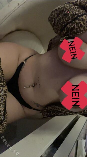 Youngcouple leaked private photo uncensored HD quality