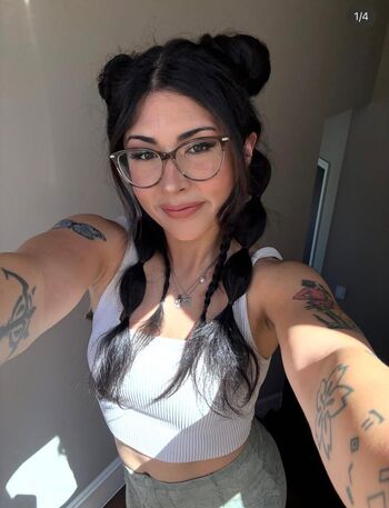 Yourprincesslol page leaked private photo uncensored HD quality