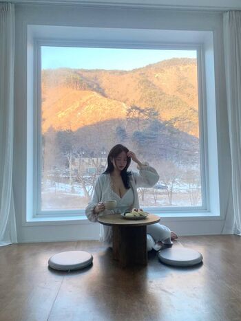 Yunxvly leaked private photo uncensored HD quality