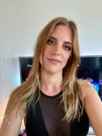 Yve gaming page leaked private photo uncensored HD quality