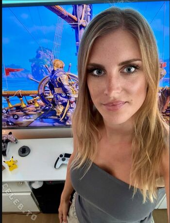 Yve gaming page leaked private photo uncensored HD quality