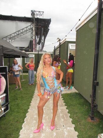 Zara larsson leaked private photo uncensored HD quality