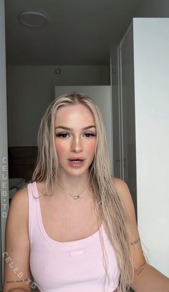 Zclina leaked private photo uncensored HD quality