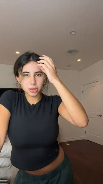 Zoe ducorsky page leaked private photo uncensored HD quality