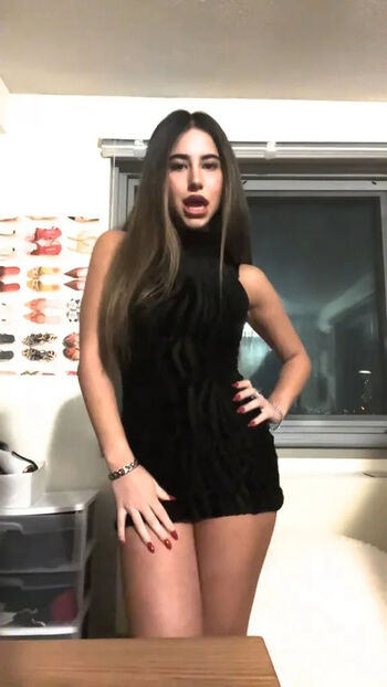 Zoe ducorsky leaked private photo uncensored HD quality