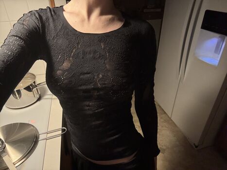 Zoeplzshutup leaked private photo uncensored HD quality