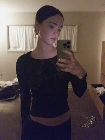 Zoeplzshutup leaked private photo uncensored HD quality