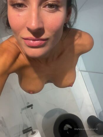Zurine aspiunza  page leaked private photo uncensored HD quality